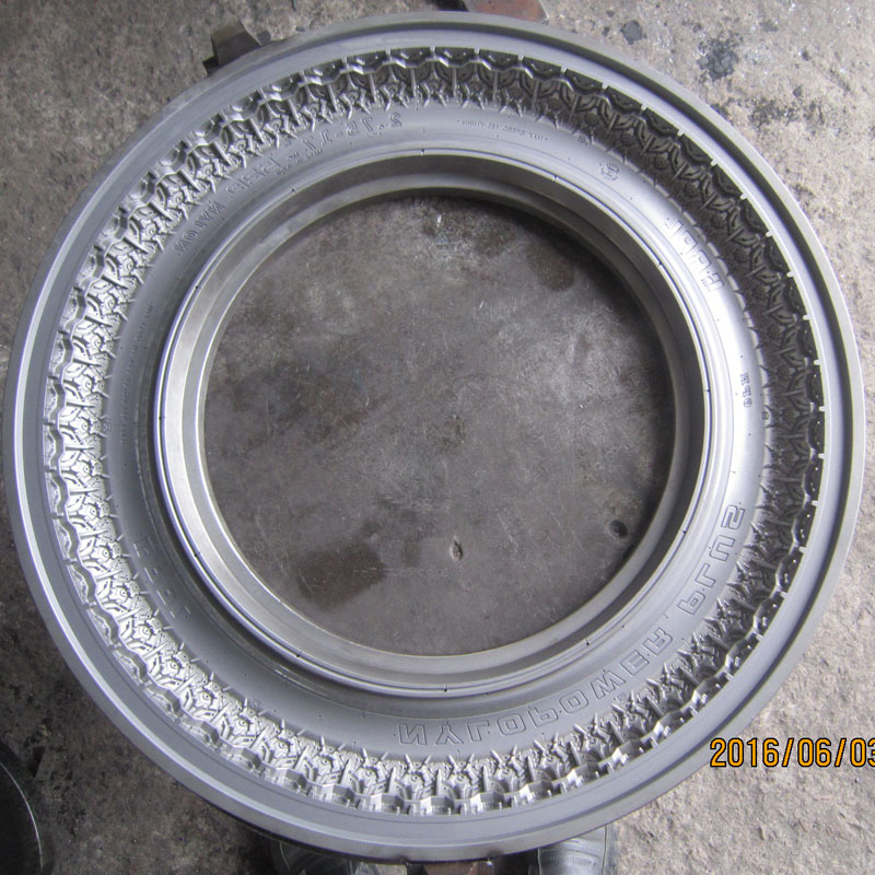 2.75-17 Moule de pneu de moto